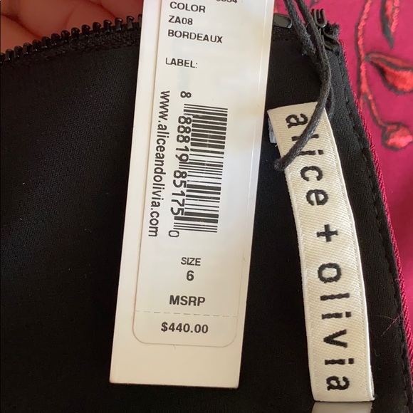 Alice + Olivia pleated floral-jacquard dress - Picture 7 of 7